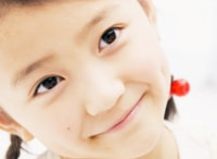 004積み重ねができる椅子